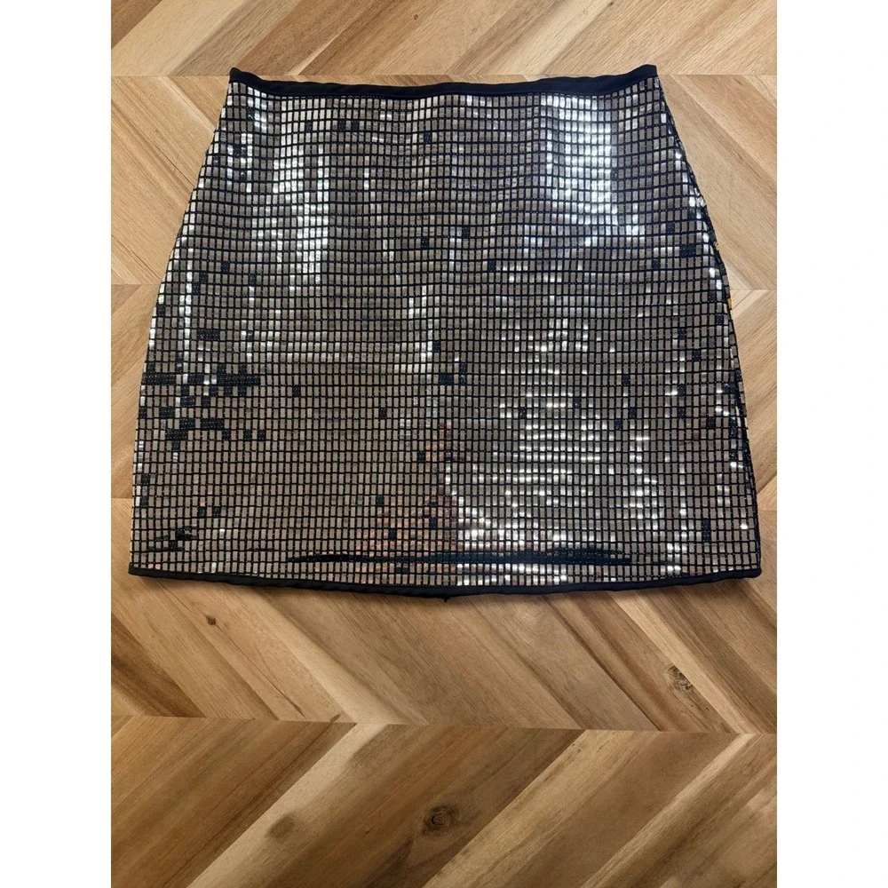 LE LIS Women Metallic Sequin Mini Skirt XS Silver Black Party Club‎ Y2K 90s